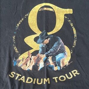 Garth Brooks Stadium Tour Graphic TShirt Black Size XL